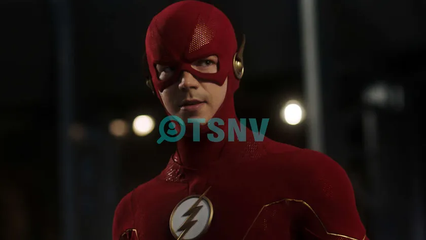 Diễn viên Grant Gustin đóng vai Barry Allen trong series The Flash bản truyền hình